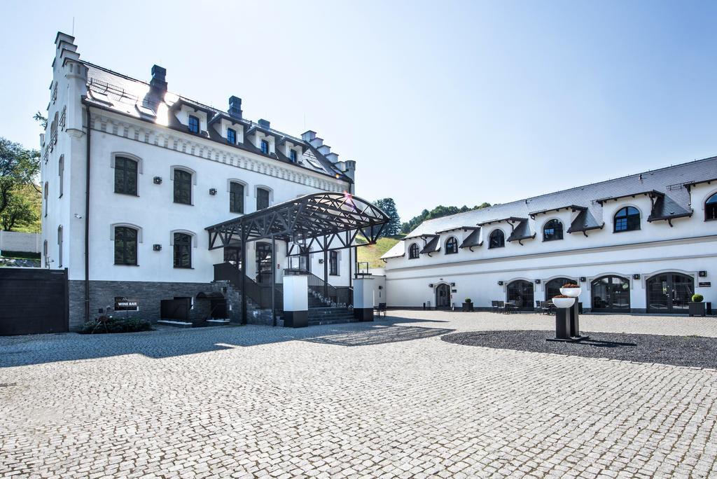 Hotel Palac Jugowice Валбжих Экстерьер фото